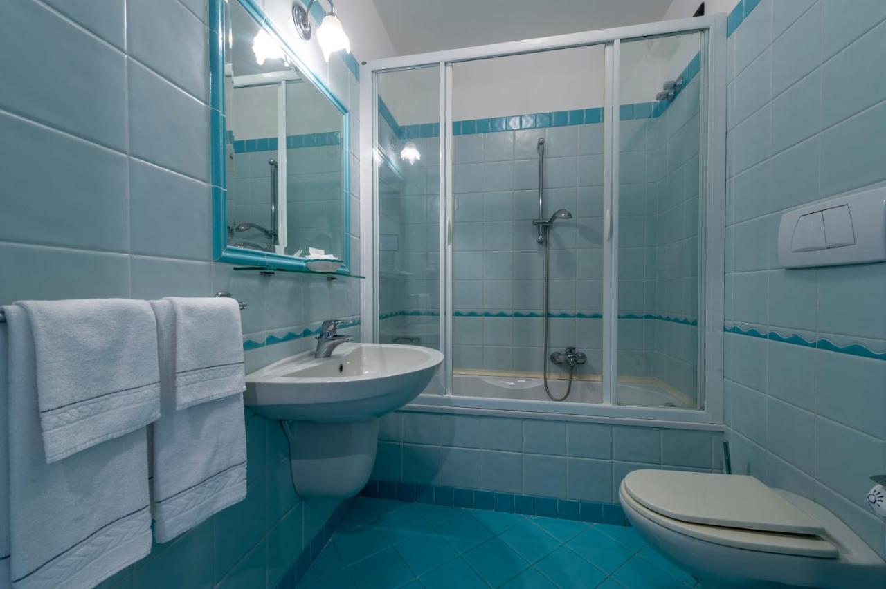 Hotel La Pergola Amalfi Buitenkant foto
