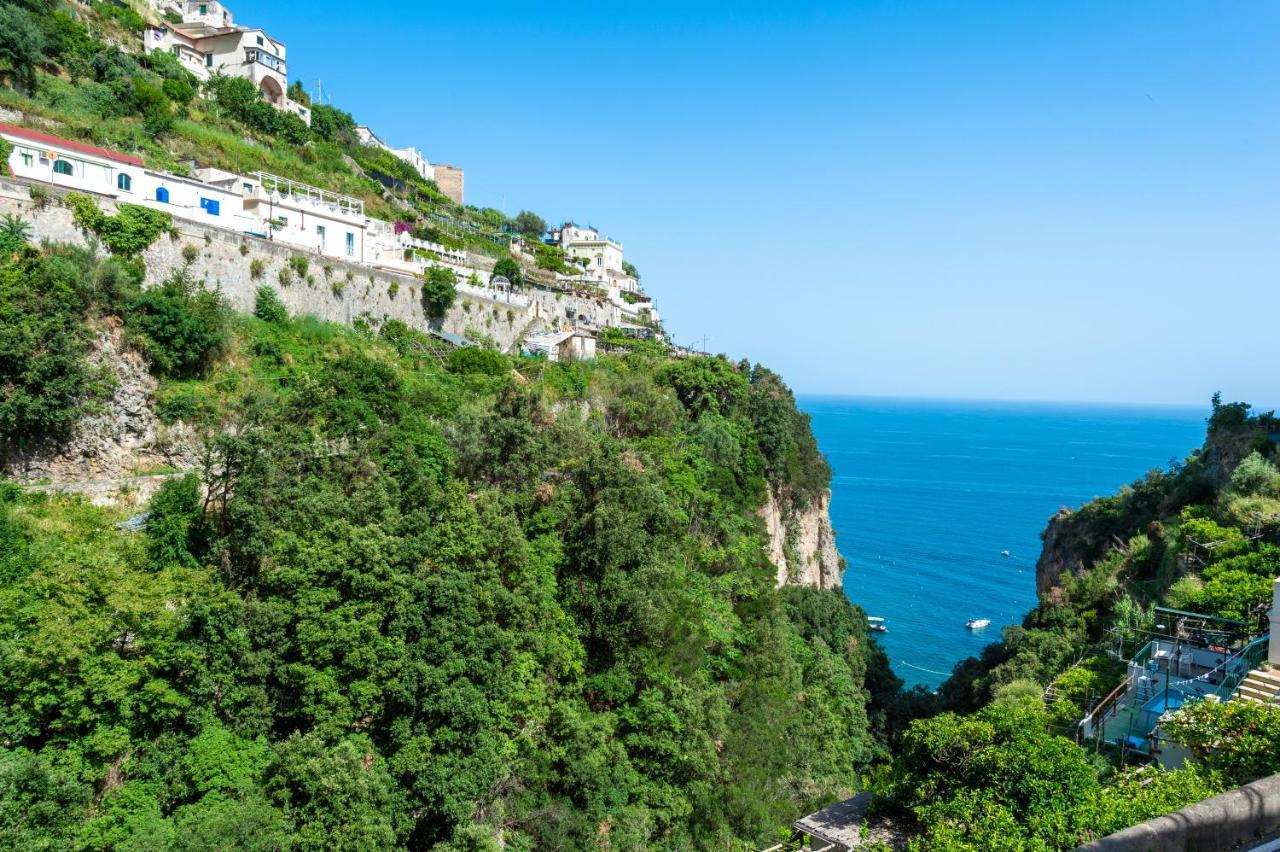 Hotel La Pergola Amalfi Buitenkant foto